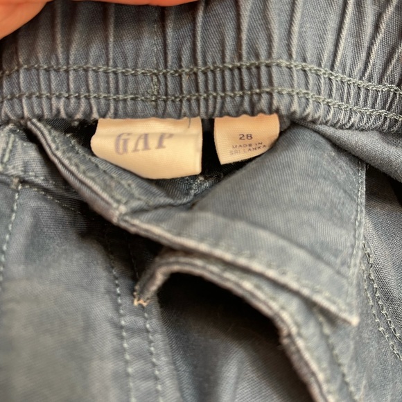 Gap Belted Joggers with GapFlex Lot of 2 - Picture 8 of 8